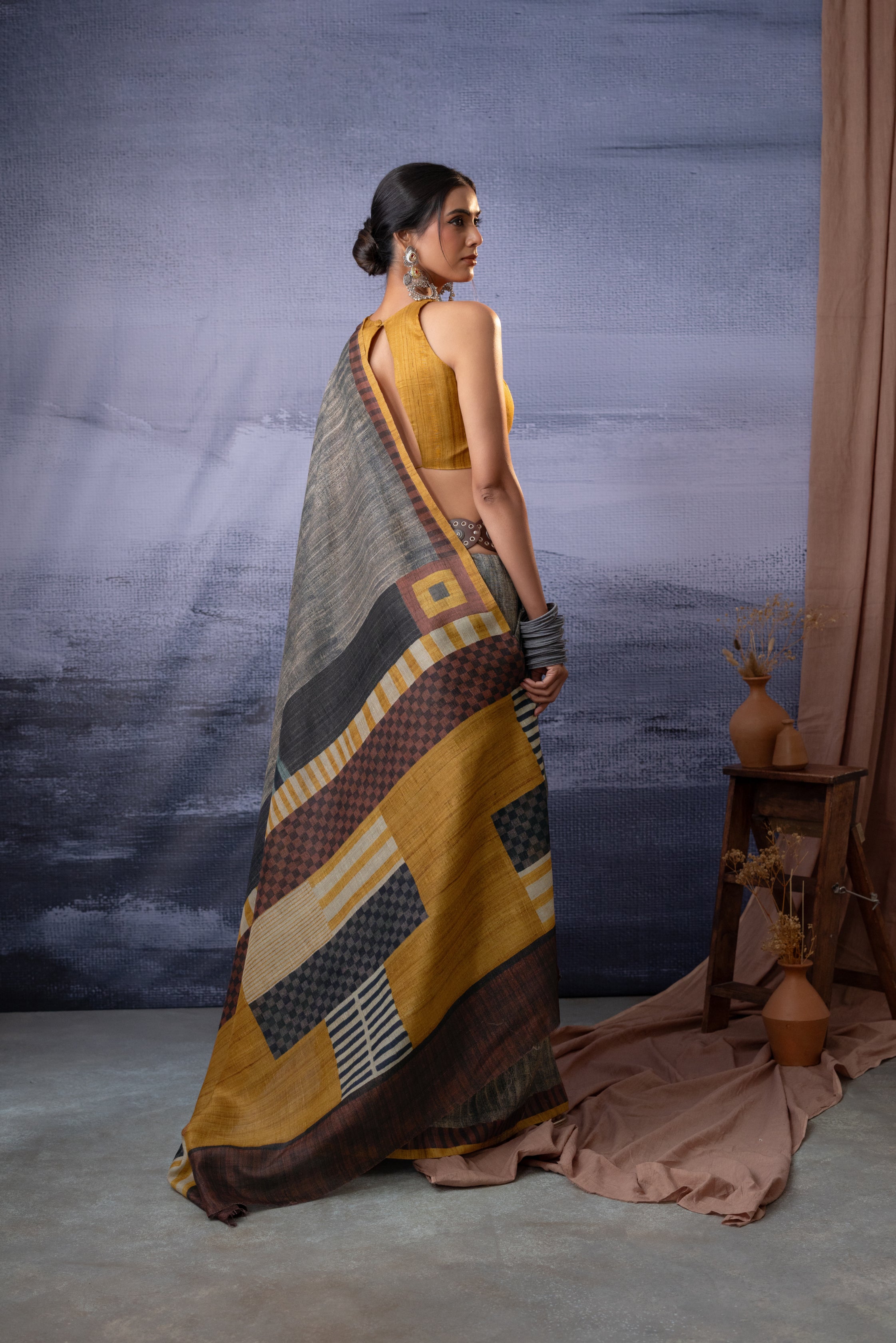 Quartz Geometric Designs Saree