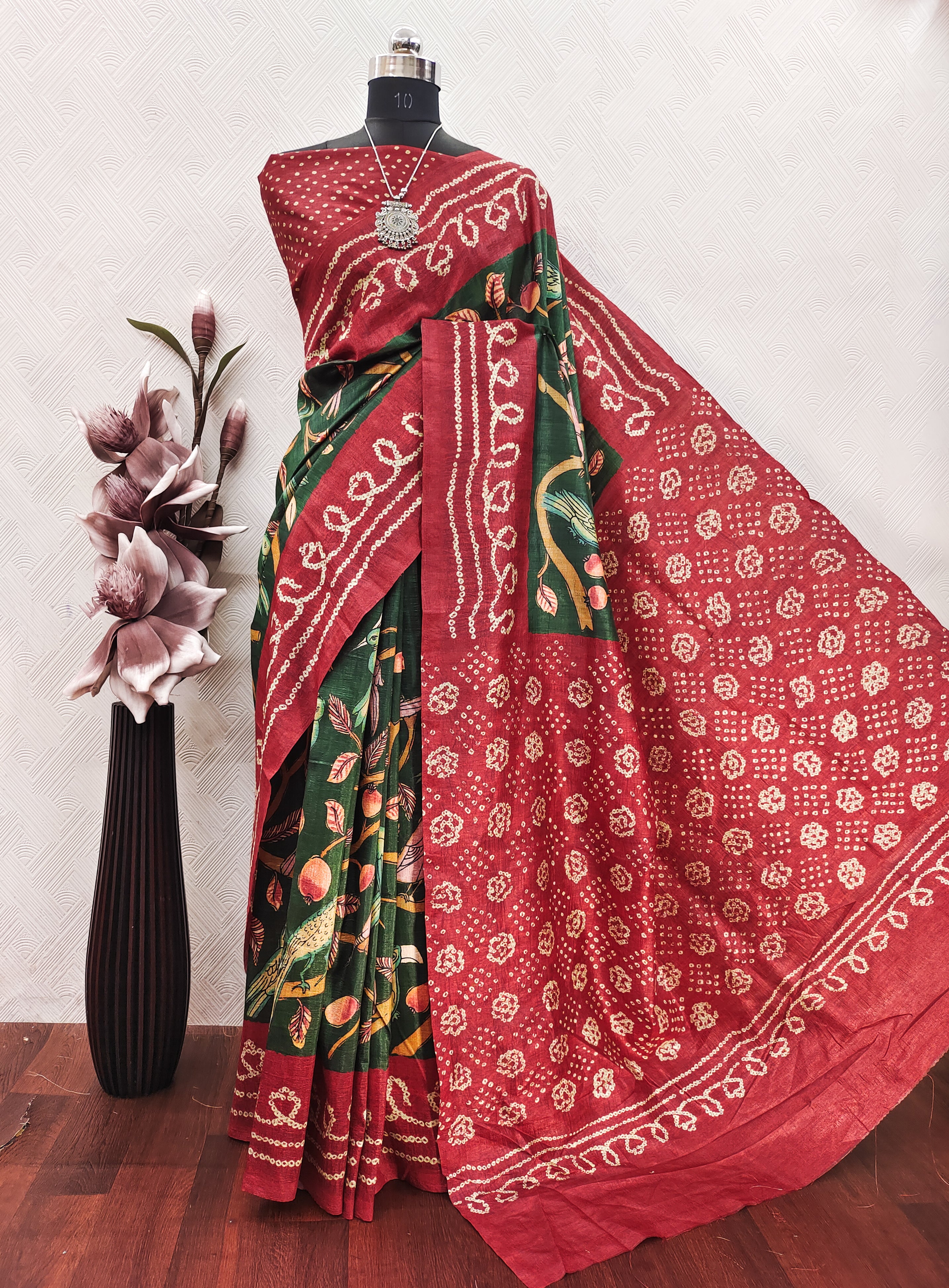 Green Color Kalamkari with Bandhini Fusion Print on Raw art silk