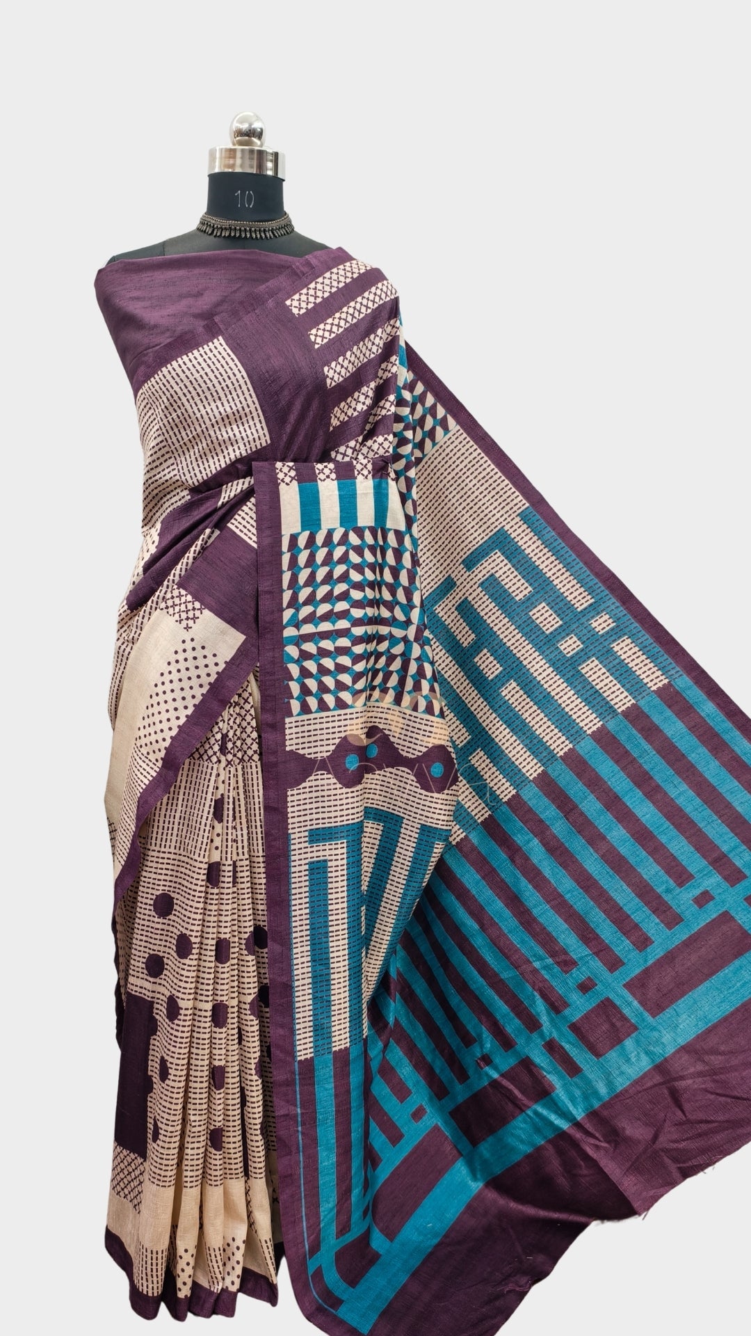 Tusser Color Linear Luxury On Raw Art Silk Fabric